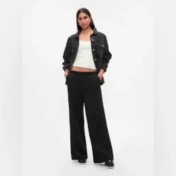 OAK + FORT Black Wide-Leg Pants - Picture 1 of 7